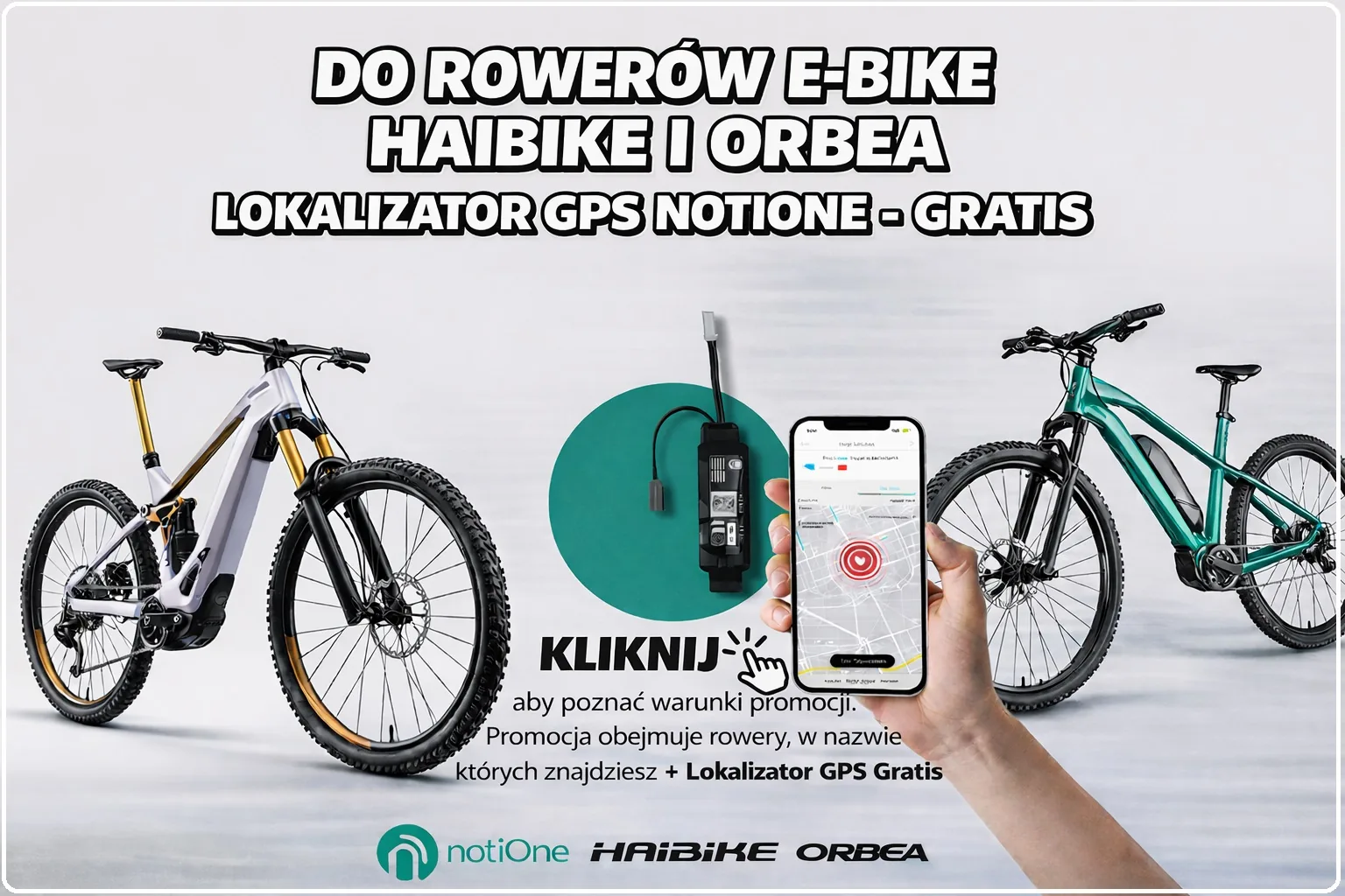 mechanik testujący działanie hamulców hydraulicznych na gotowym rowerze